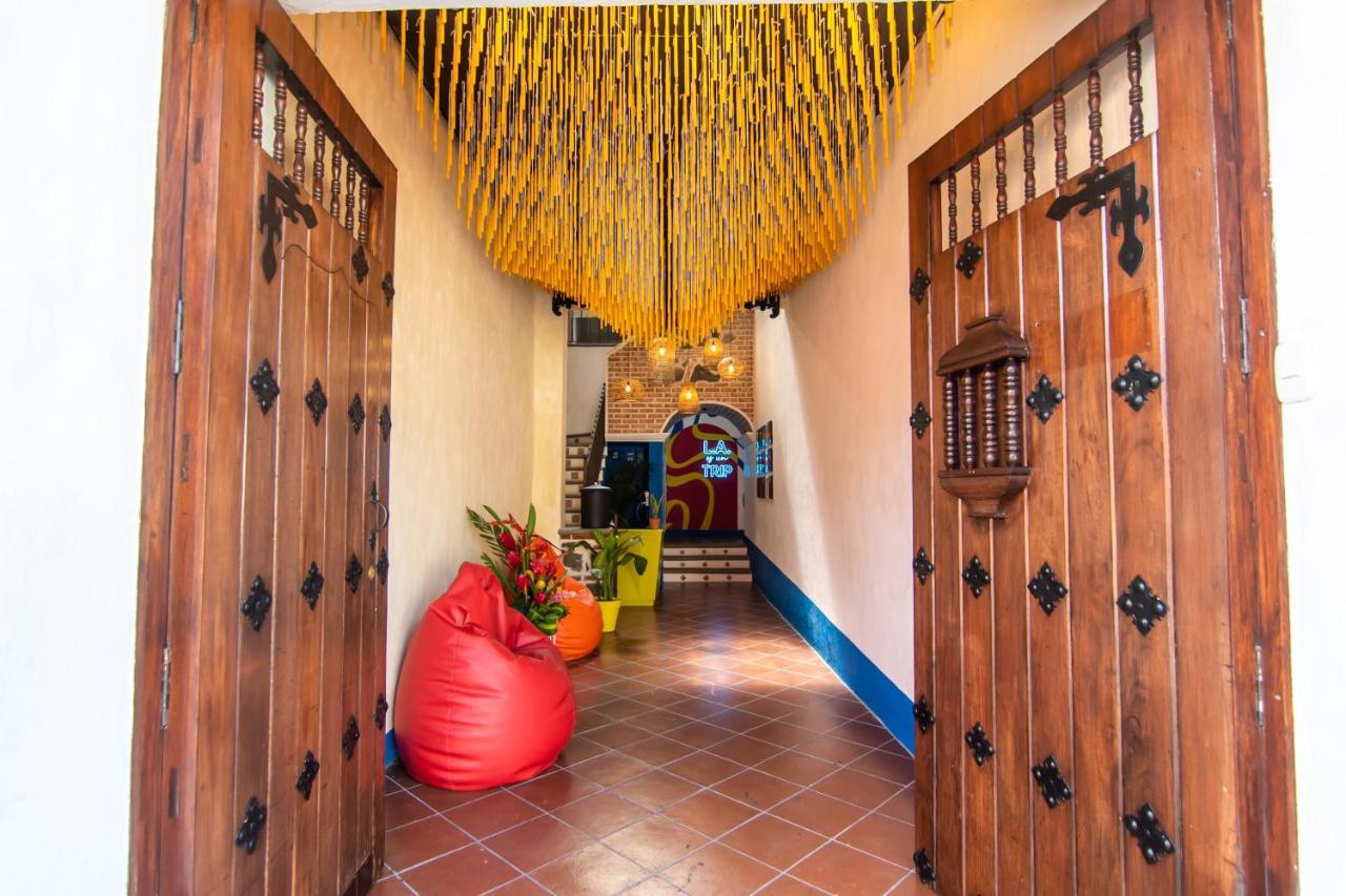 Why Not Hotel Antigua Ngoại thất bức ảnh