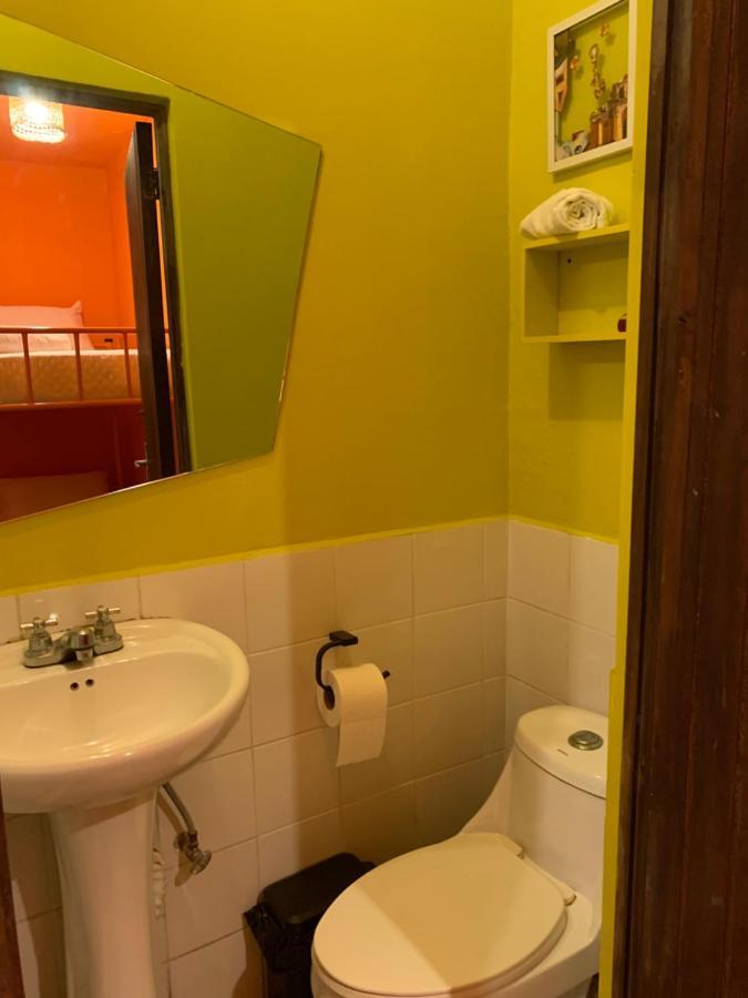 Why Not Hotel Antigua Ngoại thất bức ảnh