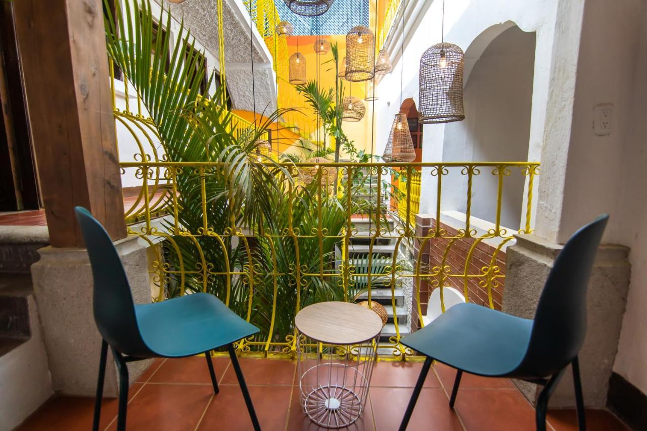 Why Not Hotel Antigua Ngoại thất bức ảnh