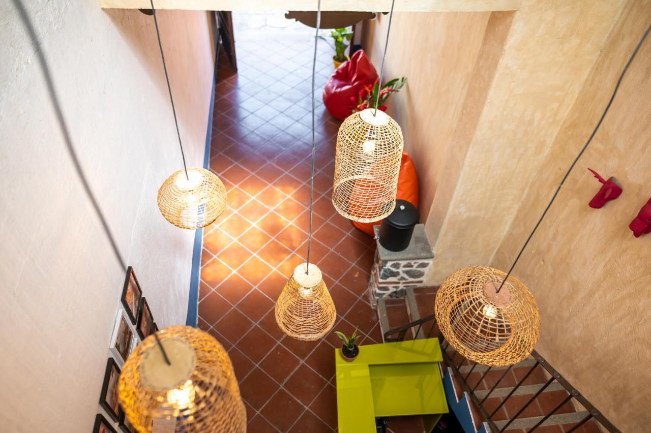 Why Not Hotel Antigua Ngoại thất bức ảnh