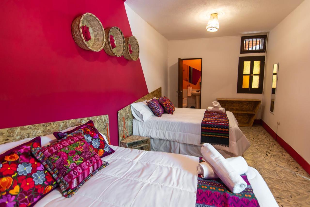 Why Not Hotel Antigua Ngoại thất bức ảnh